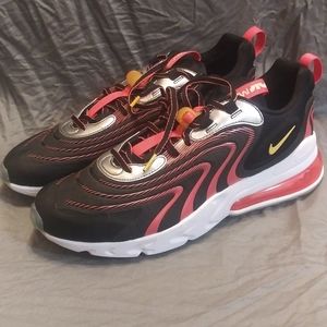 New Nike Air Max 270 React ENG "Alien"